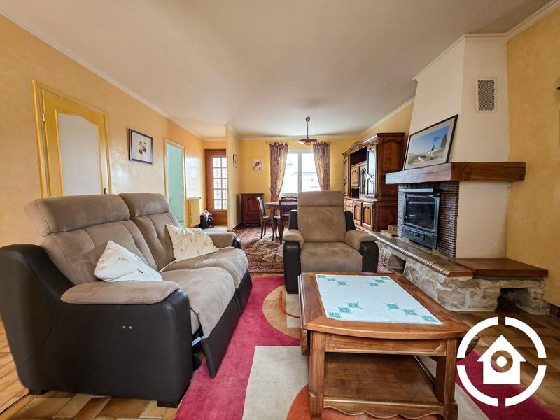 Maison - 147 m² - 7 pièces