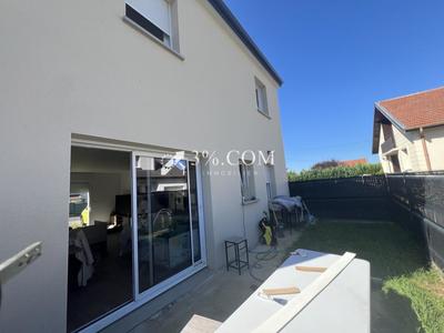 Pavillon - 90 m² - 4 pièces