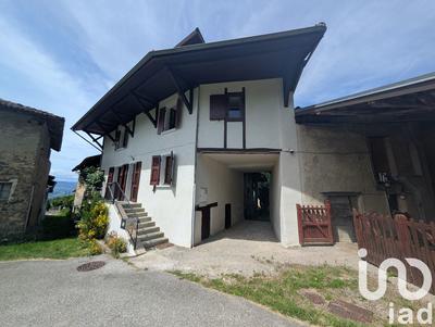 Maison - 93 m² - 6 pièces