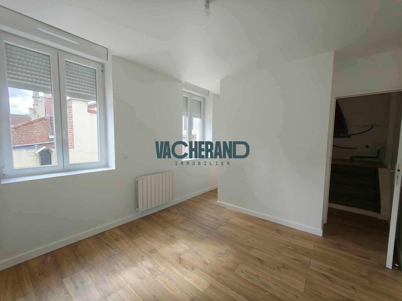 Appartement - 90 m² - 4 pièces