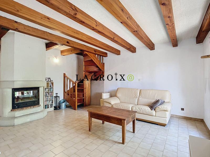 Maison - 93 m² - 5 pièces