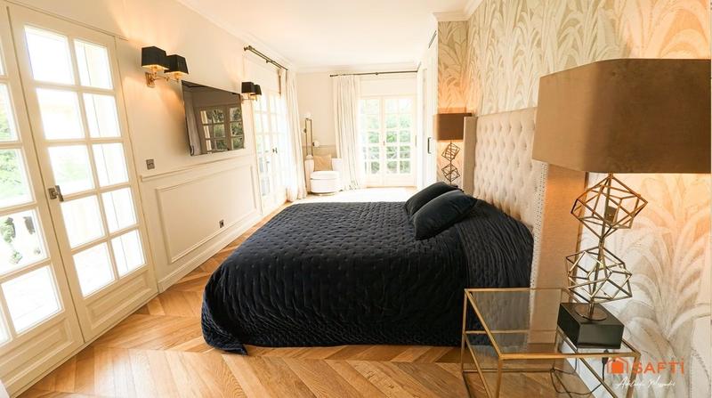 Villa - 419 m² - 10 pièces