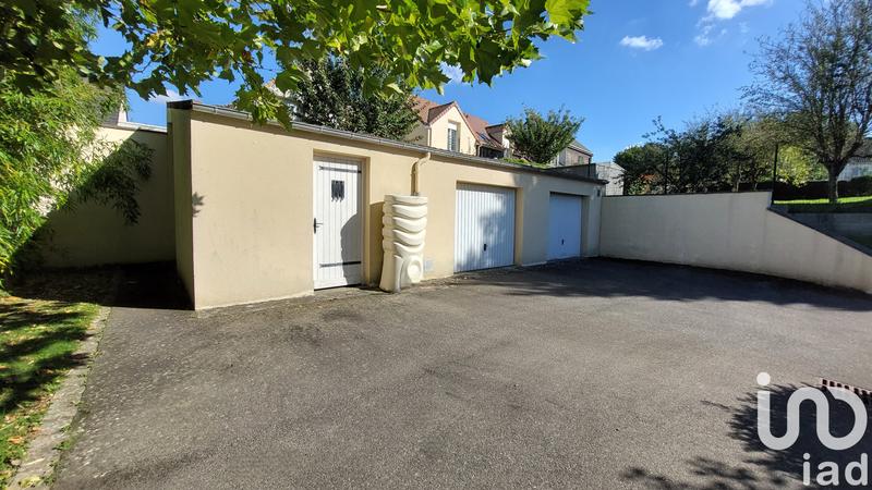 Maison - 290 m² - 8 pièces