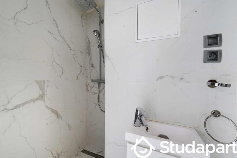 Appartement - 180 m² - 3 pièces