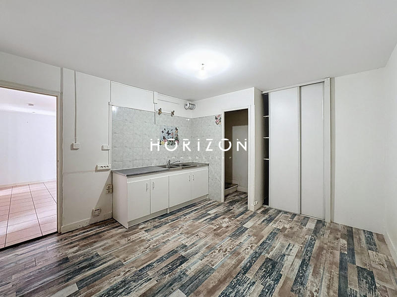 Maison - 224 m² - 7 pièces