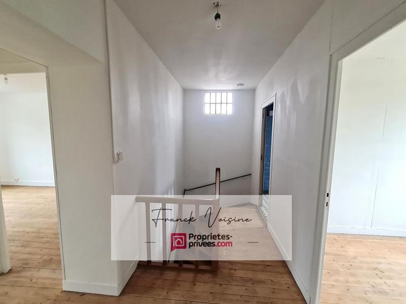 Maison - 94 m² - 6 pièces