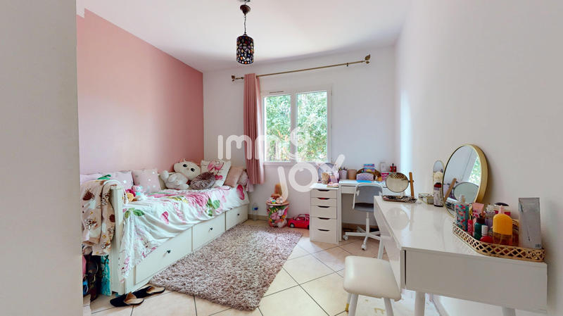 Maison - 178 m² - 7 pièces