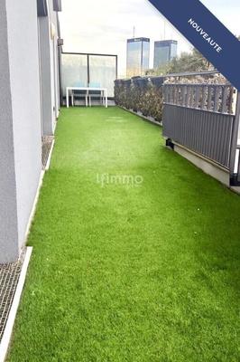 Appartement - 96 m² - 5 pièces