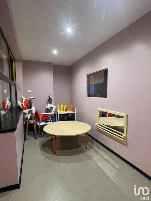 Local commercial - 154 m²