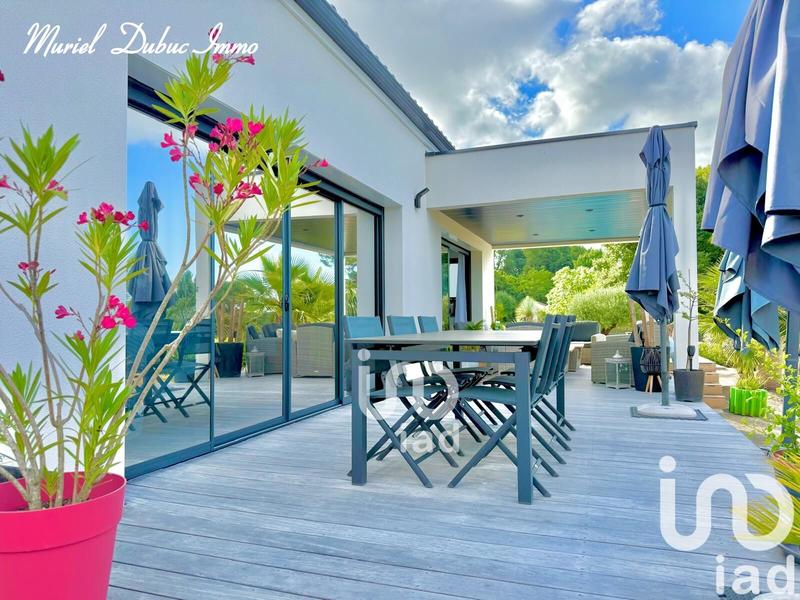 Maison - 141 m² - 6 pièces