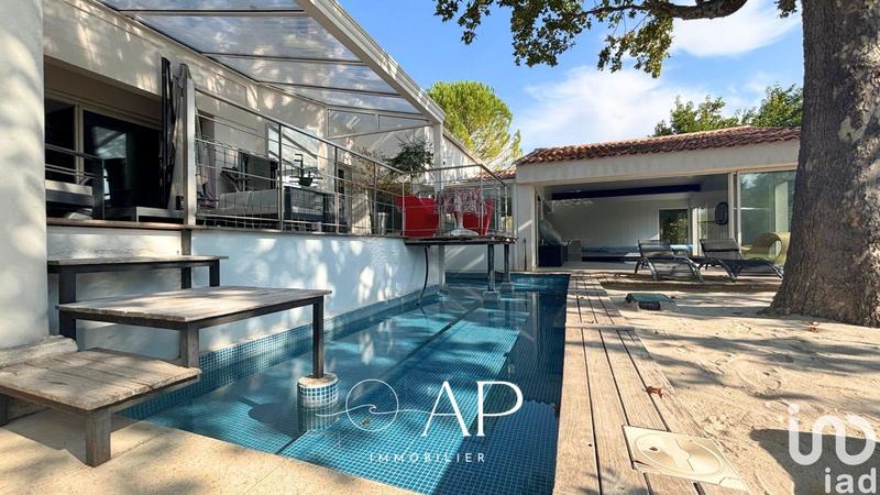 Maison - 223 m² - 5 pièces