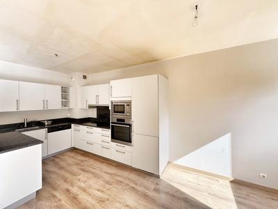 Duplex - 96 m² - 5 pièces