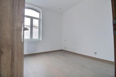 Loft - 148 m² - 4 pièces