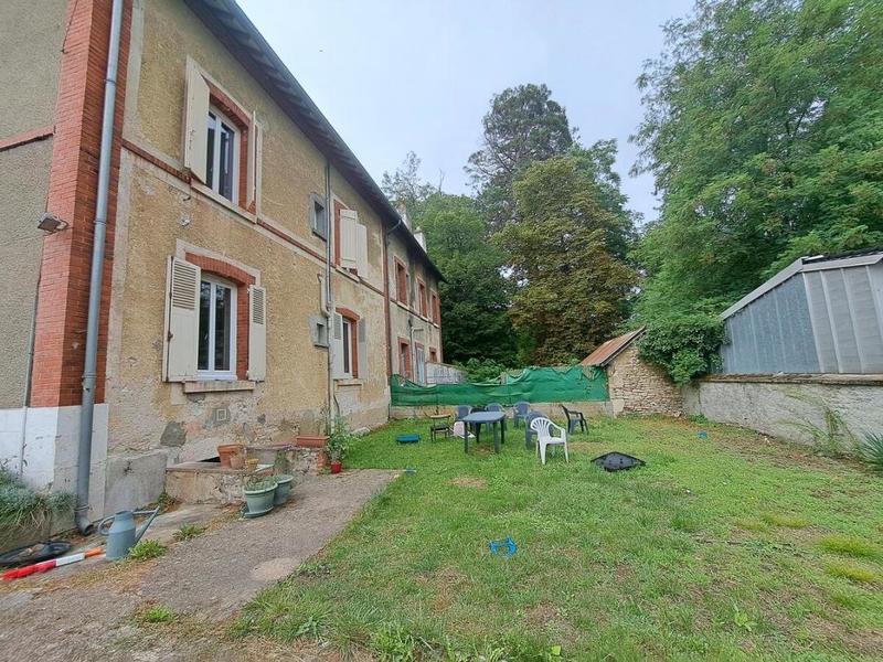 Maison de ville - 131 m² - 5 pièces