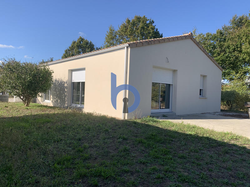 Maison - 88 m² - 4 pièces