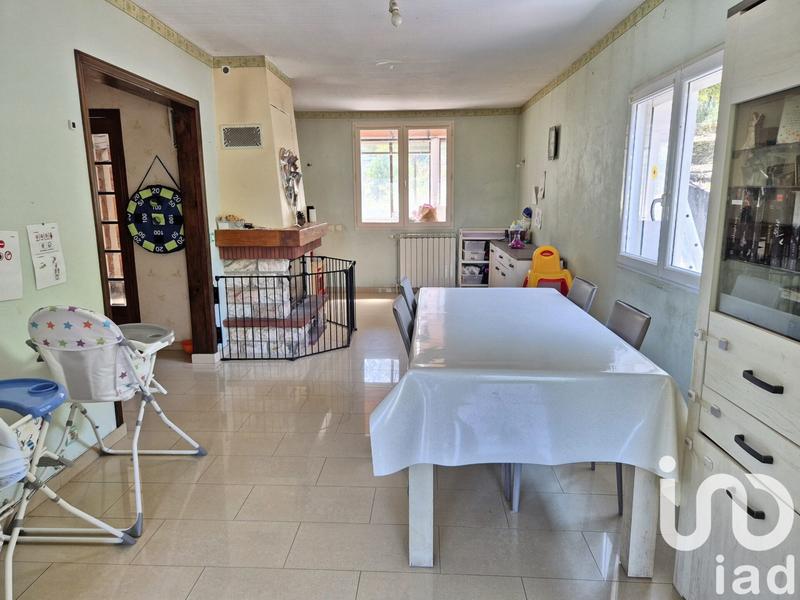 Maison - 138 m² - 6 pièces