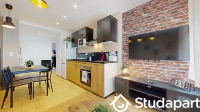 Chambre - 9 m² - 1 pièce