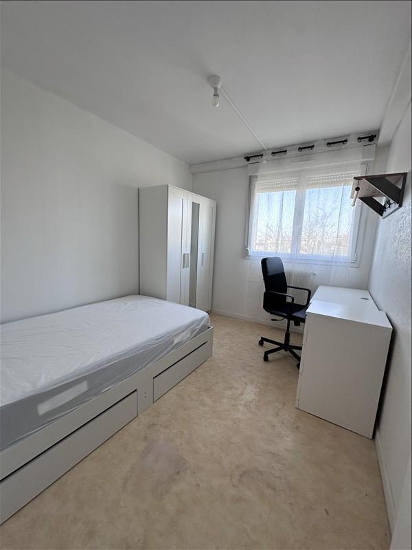 Appartement - 70 m² - 4 pièces