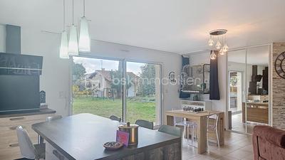 Maison - 125 m² - 6 pièces
