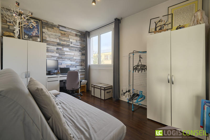 Appartement - 82 m² - 5 pièces