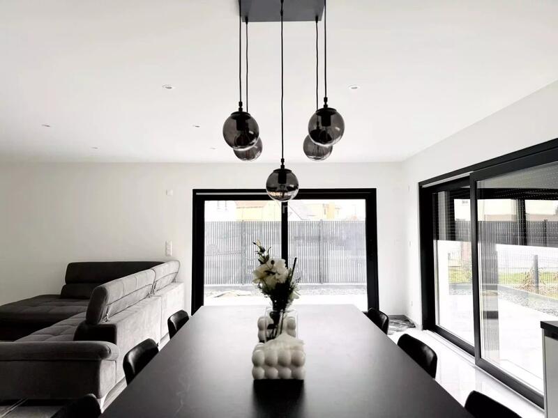 Maison - 138 m² - 7 pièces