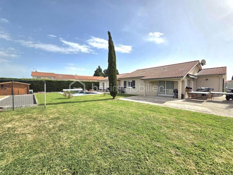 Villa - 150 m² - 8 pièces