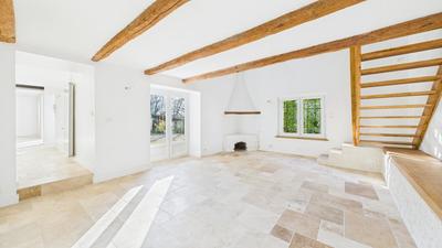 Maison - 202 m² - 6 pièces