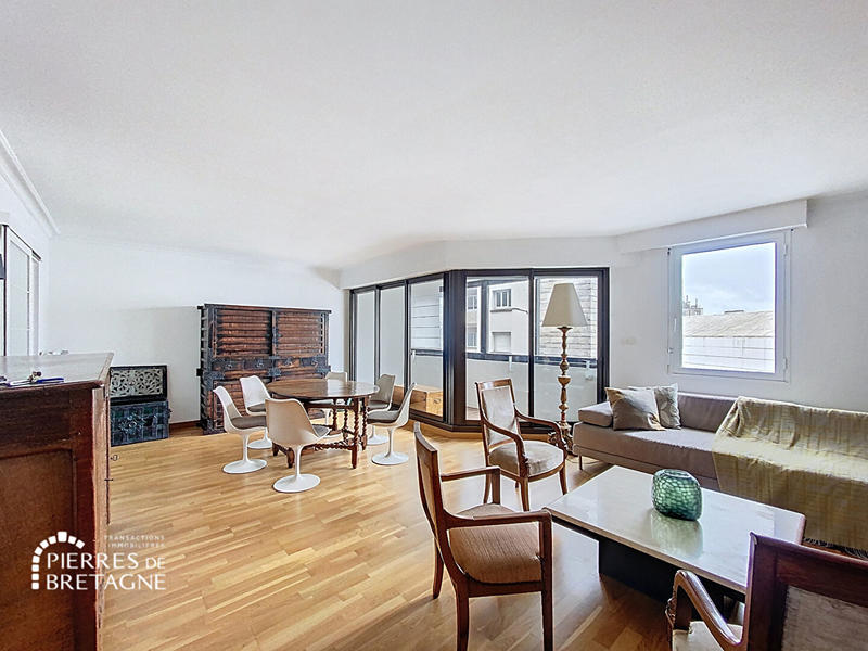 Appartement - 91 m² - 4 pièces