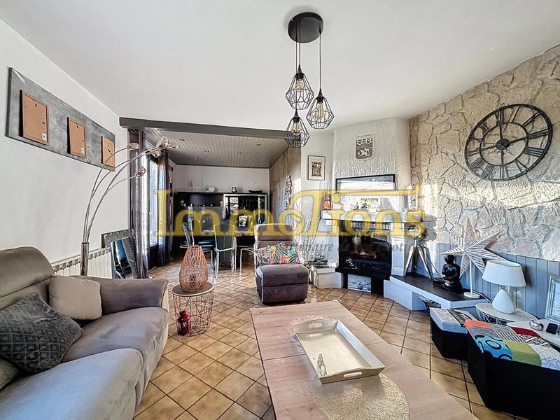 Maison - 88 m² - 4 pièces