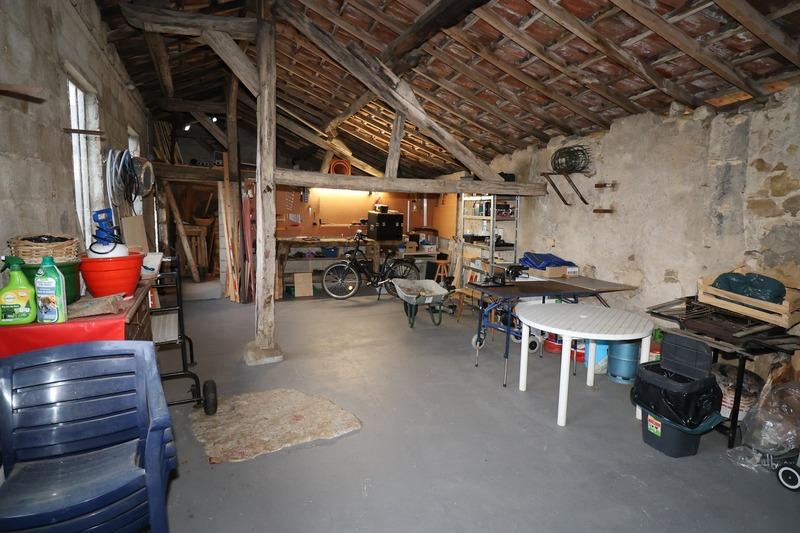 Maison de village - 180 m² - 6 pièces