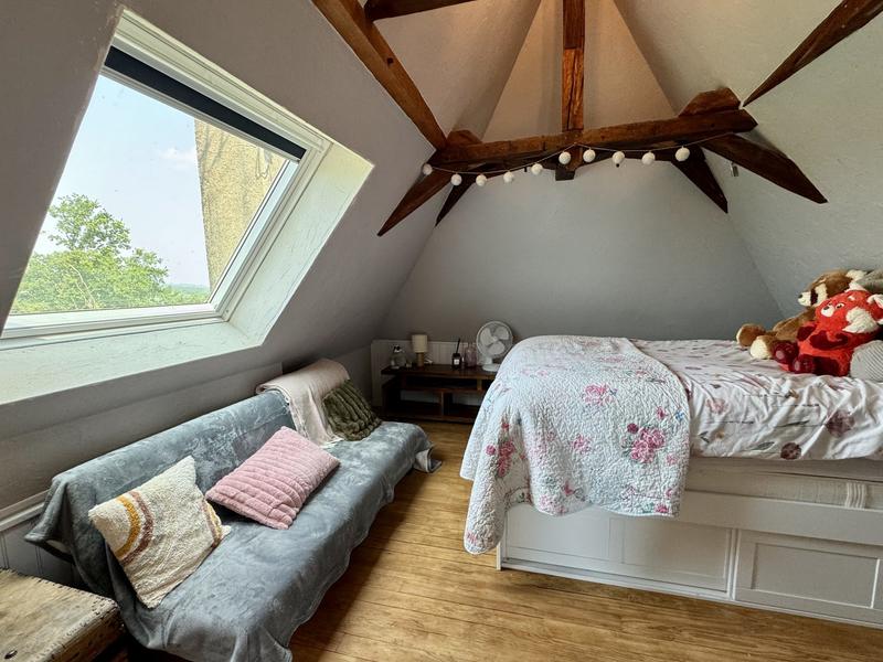 Maison - 221 m² - 9 pièces