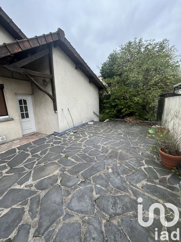 Maison - 130 m² - 8 pièces