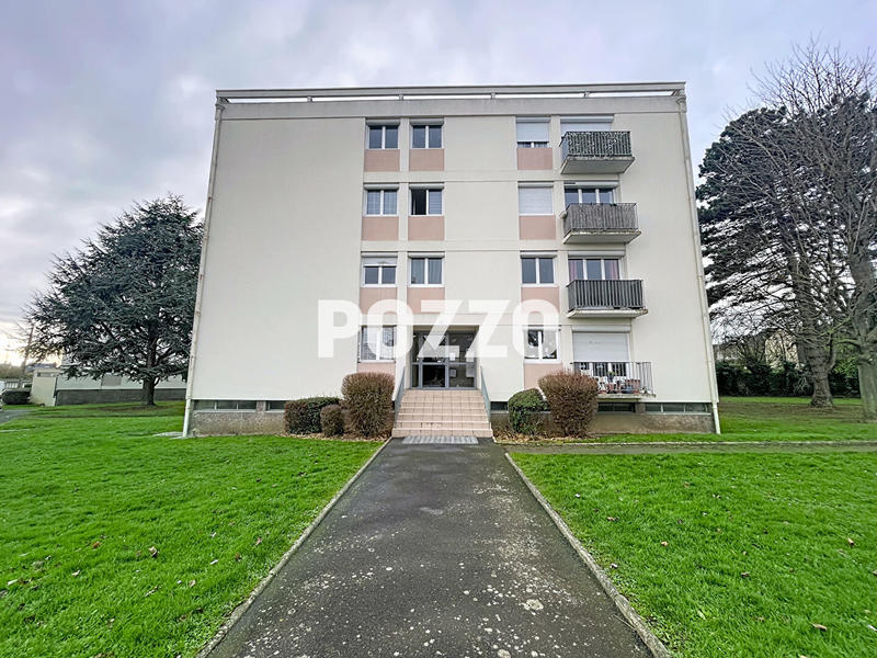 Appartement - 79 m² - 4 pièces