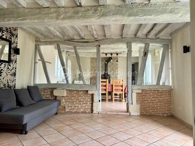 Maison - 121 m² - 7 pièces