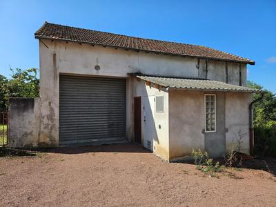 Local commercial - 80 m² - 2 pièces