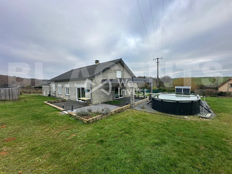 Maison - 200 m² - 5 pièces