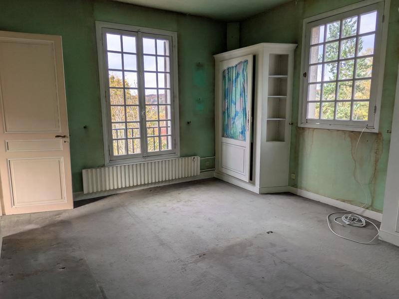 Maison ancienne - 185 m² - 8 pièces