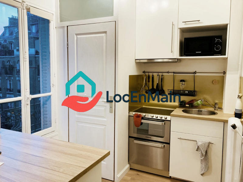 Studio - 24 m² - 1 pièce