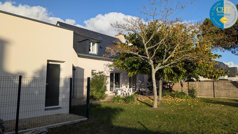 Maison - 95 m² - 5 pièces