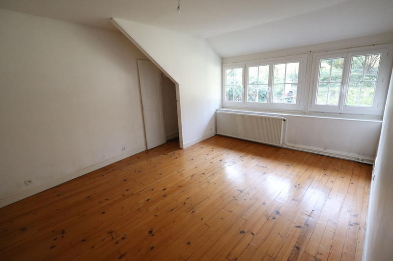 Maison - 115 m² - 6 pièces