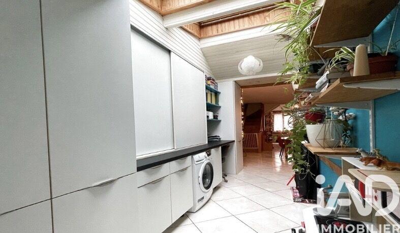 Maison de ville - 90 m² - 4 pièces