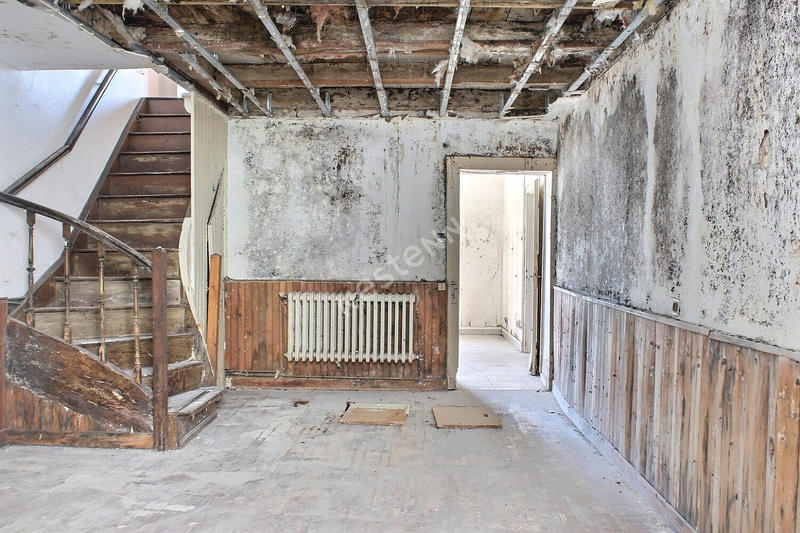 Maison - 98 m² - 4 pièces