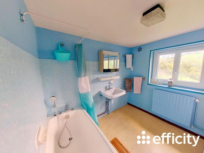 Maison - 170 m² - 7 pièces