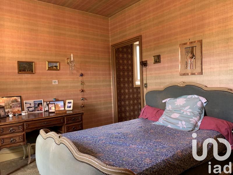 Maison - 220 m² - 7 pièces