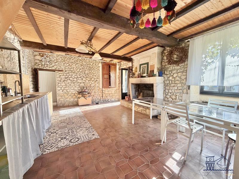 Maison ancienne - 93 m² - 4 pièces