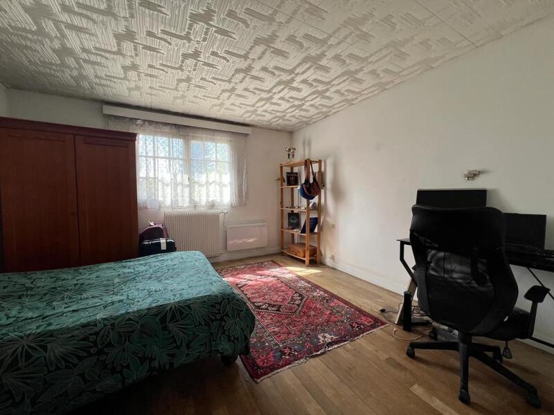 Maison traditionnelle - 170 m² - 6 pièces