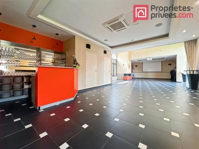 Demeure - 570 m² - 17 pièces