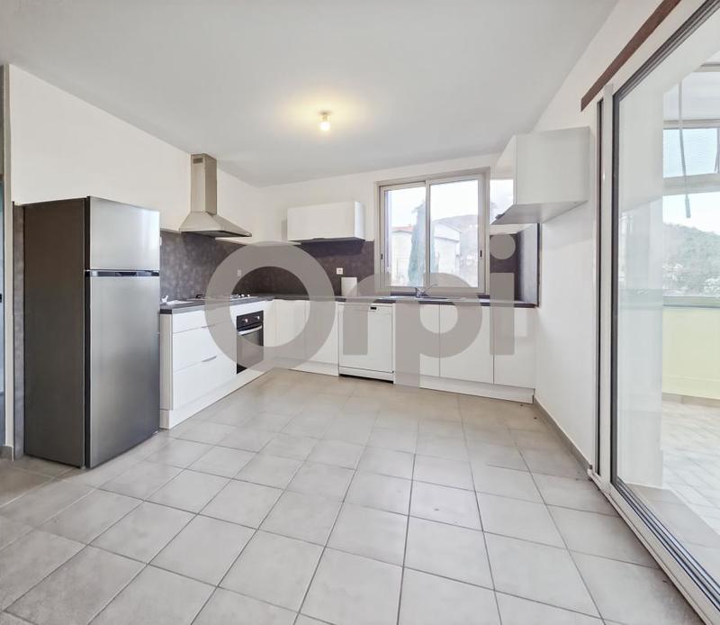 Maison - 82 m² - 3 pièces