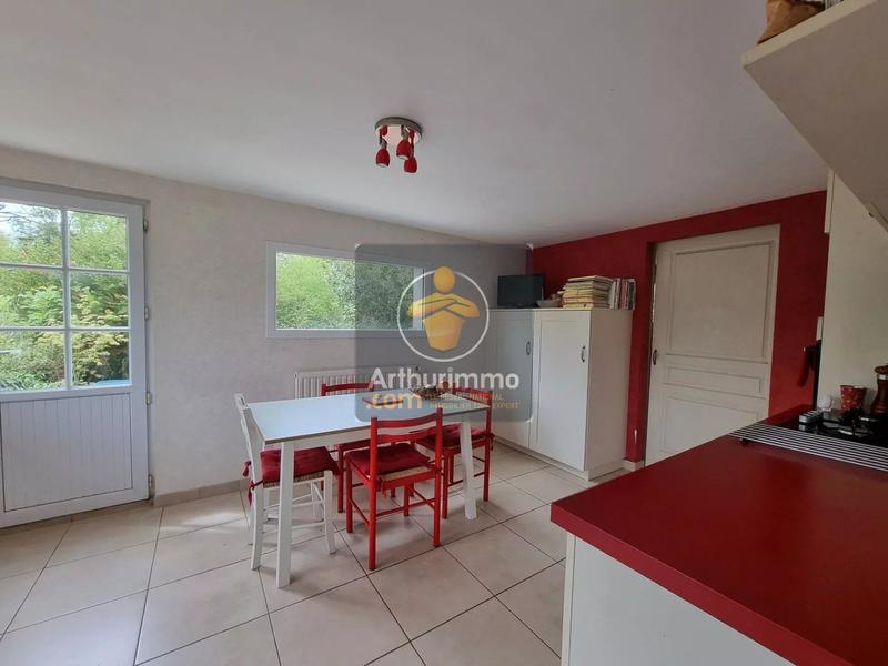 Maison - 197 m² - 7 pièces