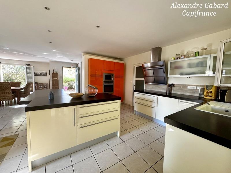 Maison - 131 m² - 6 pièces